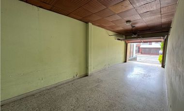 Casa esquinera de una planta en venta Barrio Las Mercedes Palmira