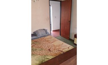 Casa en Venta VILLA LUGANO 5 ambientes 2 baños Garaje Patio Parrilla Balcon Terraza En 2 plantas