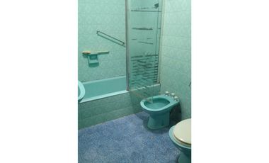 Casa en Venta VILLA LUGANO 5 ambientes 2 baños Garaje Patio Parrilla Balcon Terraza En 2 plantas