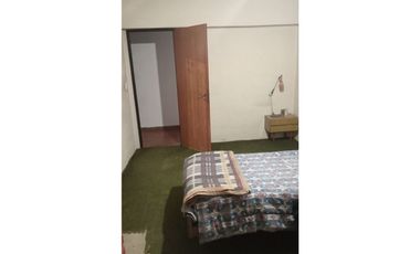 Casa en Venta VILLA LUGANO 5 ambientes 2 baños Garaje Patio Parrilla Balcon Terraza En 2 plantas