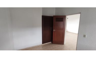 Venta de casa urbana de 162 M2 en 425 mill neg en La Mesa Cund