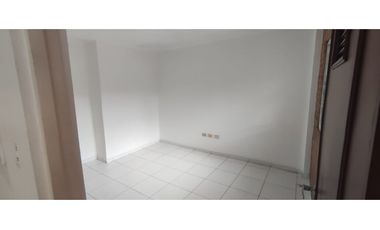 Venta de casa urbana de 162 M2 en 425 mill neg en La Mesa Cund