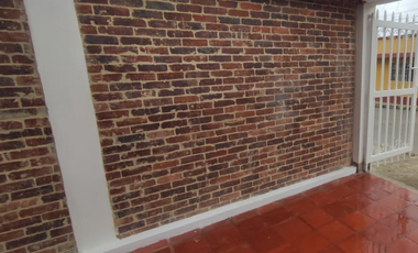Venta de casa urbana de 162 M2 en 425 mill neg en La Mesa Cund