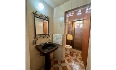 Vendo Espectacular Casa lote urbana en Villeta