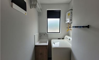 HERMOSO APARTAMENTO AMOBLADO EN SABANETA SECTOR CENTRAL