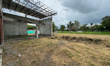 Lote con casa mejora en venta Condominio Campestre Terranova Palmira