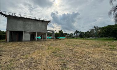 Lote con casa mejora en venta Condominio Campestre Terranova Palmira