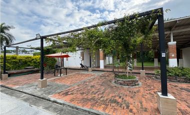 Lote con casa mejora en venta Condominio Campestre Terranova Palmira
