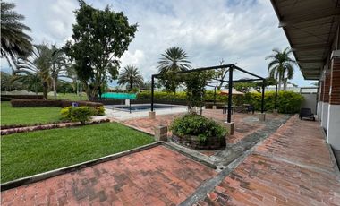 Lote con casa mejora en venta Condominio Campestre Terranova Palmira