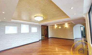 Departamento en Venta, de 3 dormitorios, en urbanizacion con seguridad, sector Noroccidente, Quito
