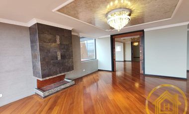 Departamento en Venta, de 3 dormitorios, en urbanizacion con seguridad, sector Noroccidente, Quito