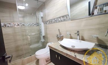 Departamento en Venta, de 3 dormitorios, en urbanizacion con seguridad, sector Noroccidente, Quito