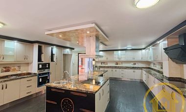 Departamento en Venta, de 3 dormitorios, en urbanizacion con seguridad, sector Noroccidente, Quito