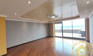 Departamento en Venta, de 3 dormitorios, en urbanizacion con seguridad, sector Noroccidente, Quito