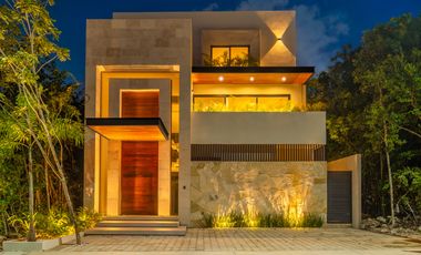 Casa en Fraccionamiento Vía Cumbres Residencial