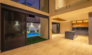 Casa en Fraccionamiento Vía Cumbres Residencial