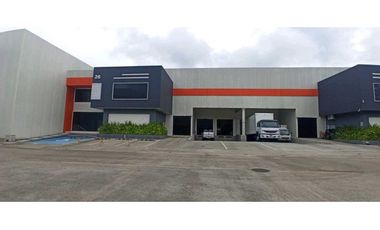 BODEGA EN ZONA FRANCA 24 DICIEMBRE