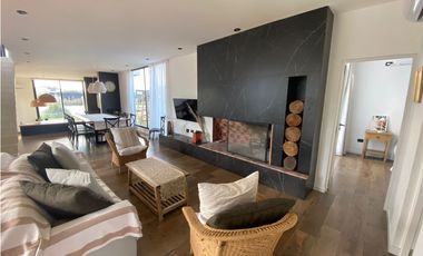 CASA EN VENTA EN  COSTA ESMERALDA Bº ECUESTRE