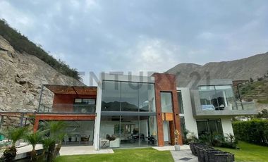 ESPECTACULAR CASA EN VENTA EN CIENEGUILLA