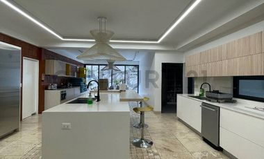 ESPECTACULAR CASA EN VENTA EN CIENEGUILLA