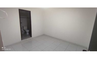 VENTA DE CASA MULTIFAMILIAR CON APARTAMENTOS EL TRÉBOL CALI
