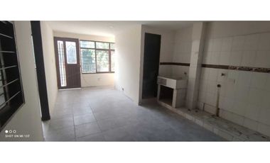 VENTA DE CASA MULTIFAMILIAR CON APARTAMENTOS EL TRÉBOL CALI