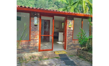 Maat vende casa campestre- La Vega 550m2 $520Millones