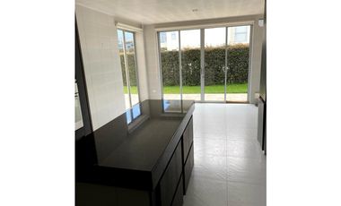 Casa - Hacienda San Simón - Arriendo