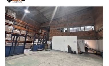 ARRIENDO BODEGA 1.205 M2  EN AV. EL DORADO FONTIBÓN