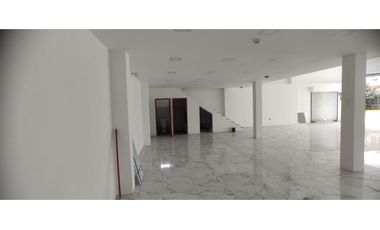 Portoviejo Los Bosques , Local Comercia Duplex en Renta, 285m2