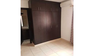 VENTA PH VILLA TIBER BRISAS DEL GOLF 3 REC LB