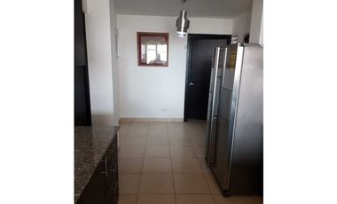 VENTA PH VILLA TIBER BRISAS DEL GOLF 3 REC LB
