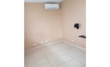 VENTA PH VILLA TIBER BRISAS DEL GOLF 3 REC LB