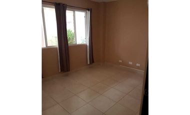 VENTA PH VILLA TIBER BRISAS DEL GOLF 3 REC LB