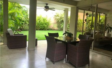 ALQUILER CASA CLAYTON EMBASSY G 4R LB