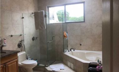 ALQUILER CASA CLAYTON EMBASSY G 4R LB