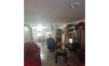 VENTA CASA LA LOCERIA BETANIA 4REC VACIA