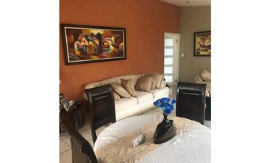 VENTA CASA BRISAS DEL GOLF 3REC LB