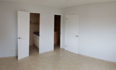 VENTA CASA VILLA DI FIRENZE ALBROOK CLAYTON 4REC VACIA