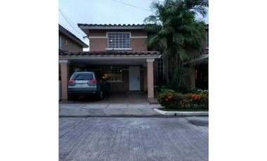 VENTA CASA DORADO LAKE CONDADO DEL REY  3 REC