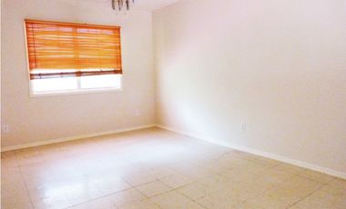 VENTA CASA CLAYTON 4 REC VACIA