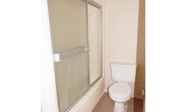VENTA CASA CLAYTON 4 REC VACIA