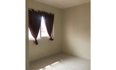 VENTA CASA QUINTAS DE VERSALLES 3REC VACA