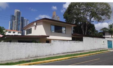ALQUILER / VENTA CASA COMERCIAL SAN FRANCISCO VIA PORRAS