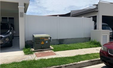 VENTA CASA TOWN HOME VILLASUR COSTA SUR JUAN DAZ