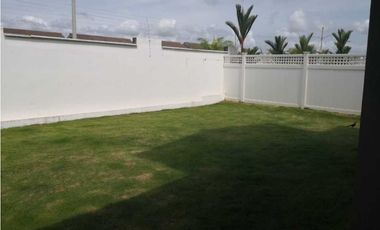ALQUILER O VENTA DE CASA EN BRISAS NORTE OLYMPUS