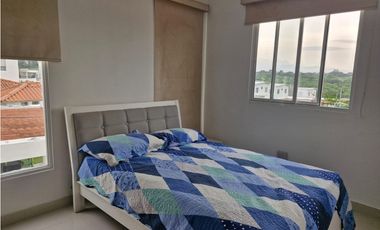 VENDO THE VILLAGE BEACH RESIDENCES ( CORONADO)