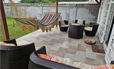 VENDO THE VILLAGE BEACH RESIDENCES ( CORONADO)