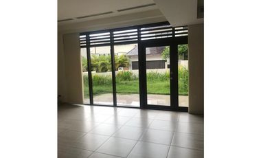 ALQUILER CASA LINEA BLANCA PH NATIVA PANAMA PACIFICO