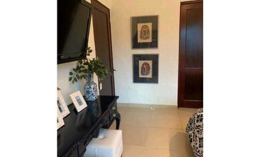 APARTMENT FOR SALE IN PUNTA BARCO IN TIP BOAT VILLAGES